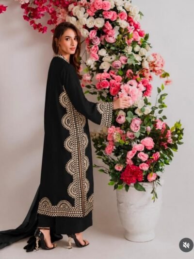 Pakistani Suits