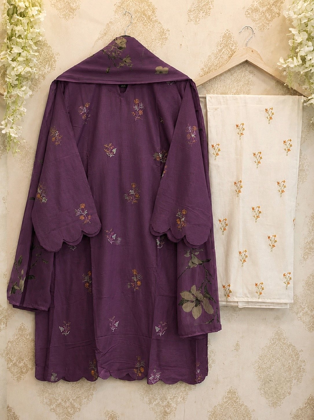 Embroidered Kurta Cord-Set – Plum Purple